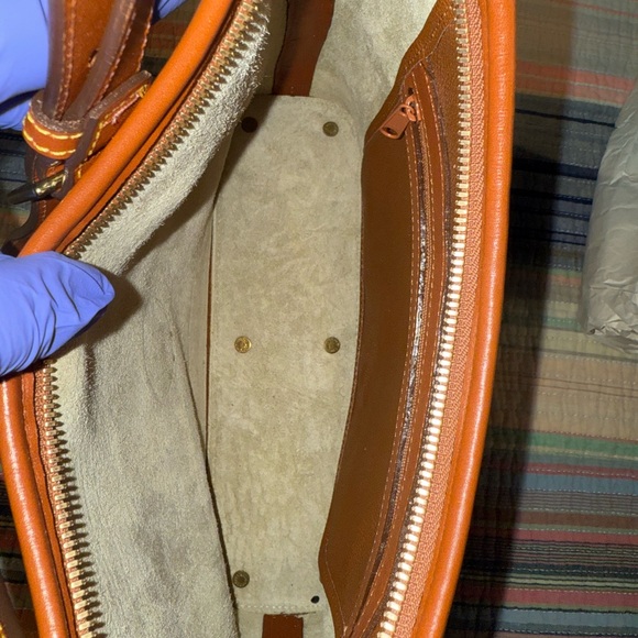 Dooney & Bourke Cream/Brown Hobo Shoulder Bag with pebbled leather - Picture 9 of 13